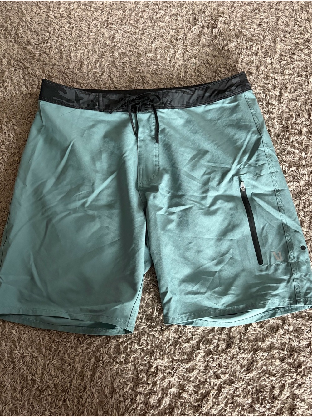 Vuori Aqua Swim Board Shorts with Black Waistband